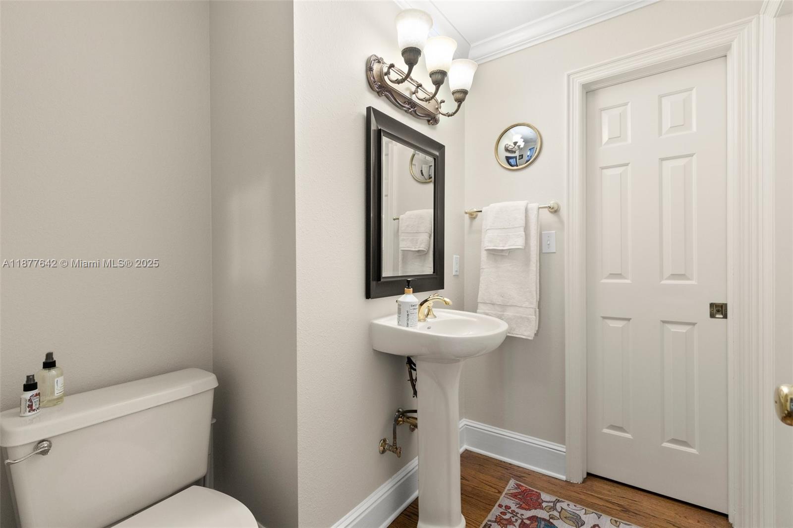 3003 W Villa Rosa Park Tampa, FL 33611