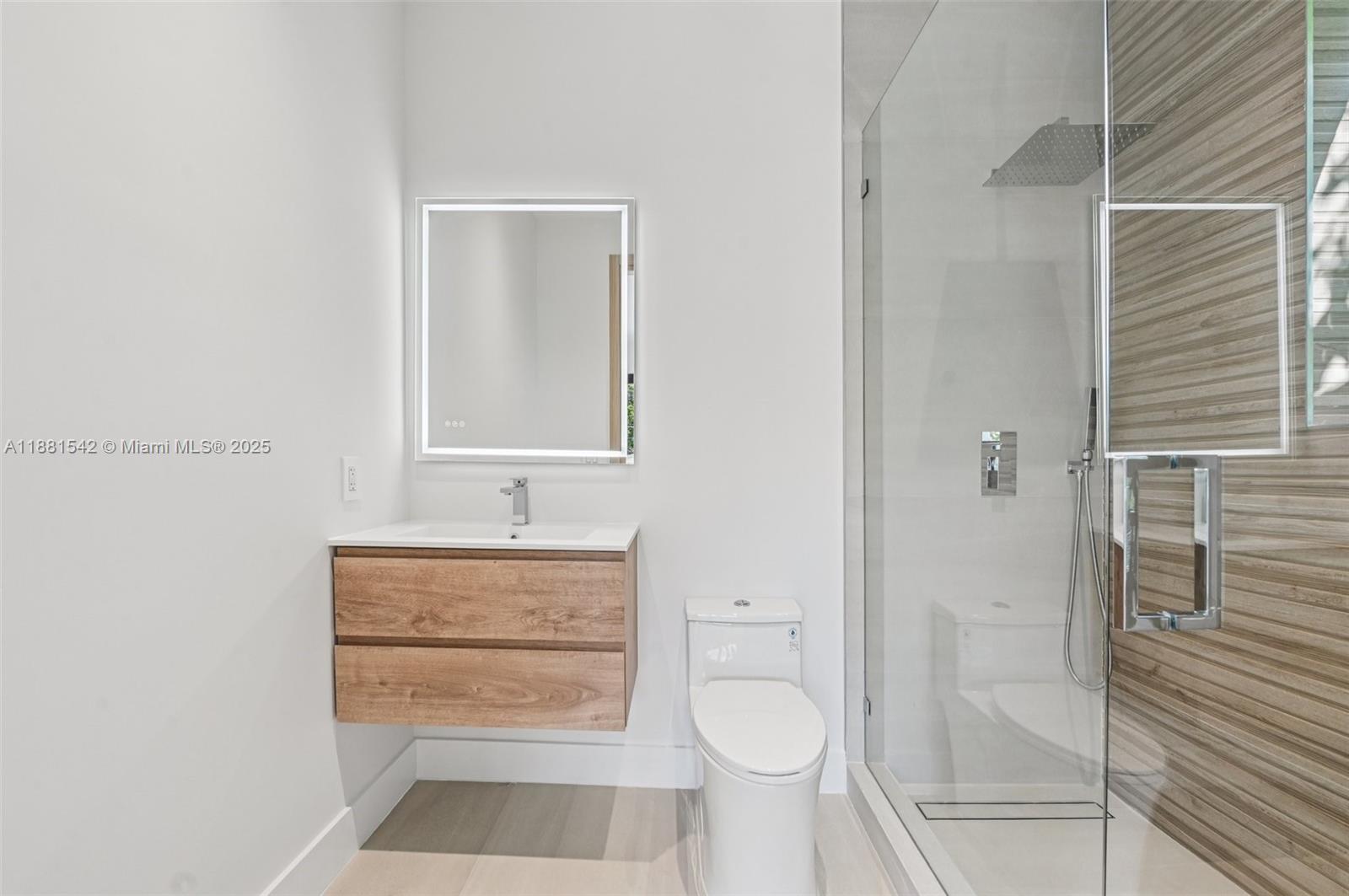 3163 Hibiscus St #3163 Miami, FL 33133