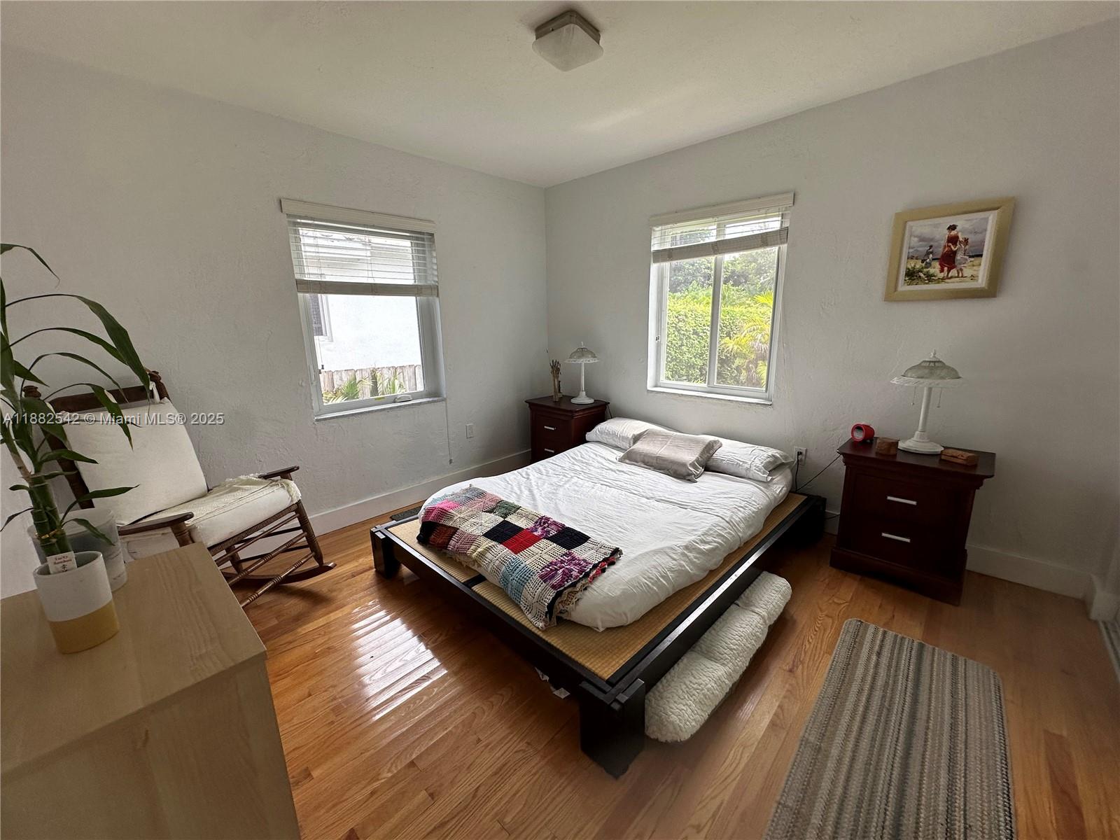 2270 SW 24th St Miami, FL 33145