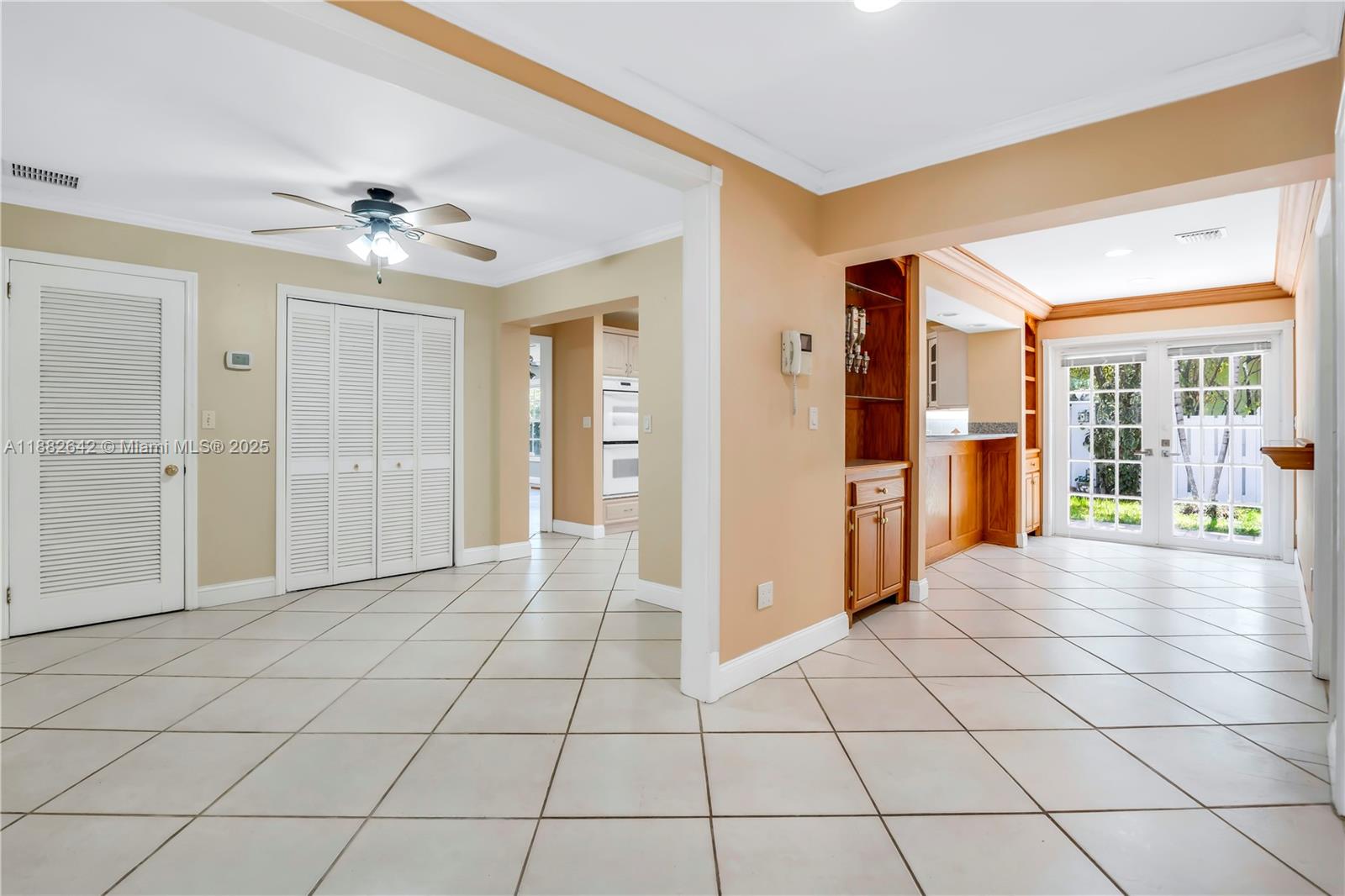 350 190th St Sunny Isles Beach, FL 33160
