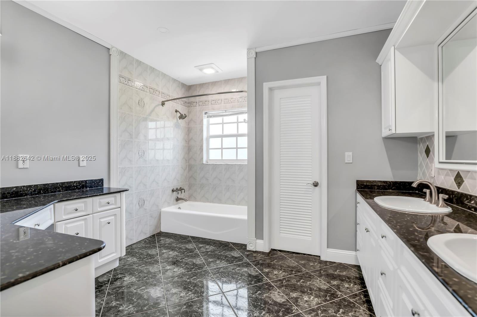 350 190th St Sunny Isles Beach, FL 33160