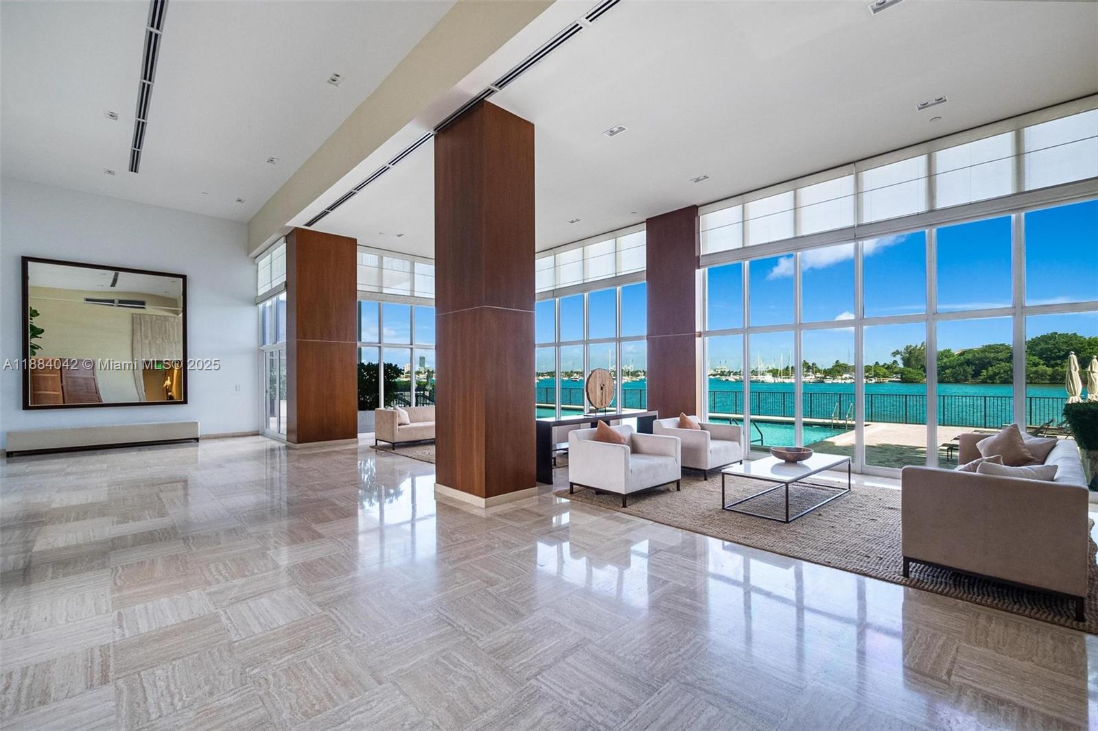 image One Thousand Venetian Way42