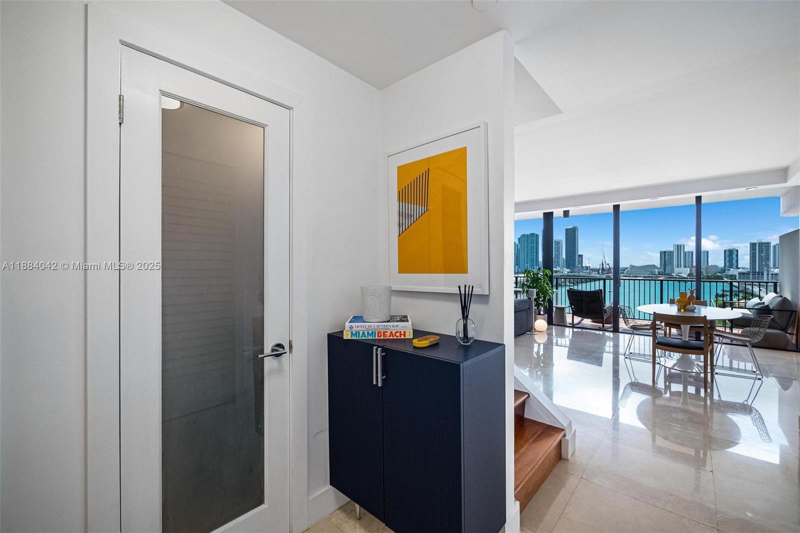 image One Thousand Venetian Way6