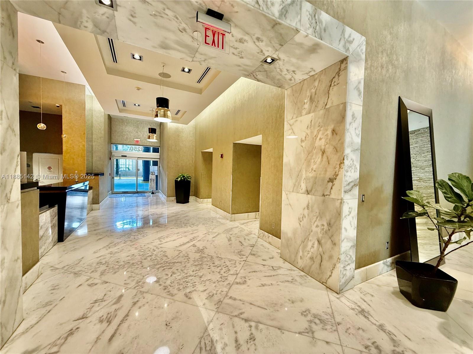 image Vue at Brickell2