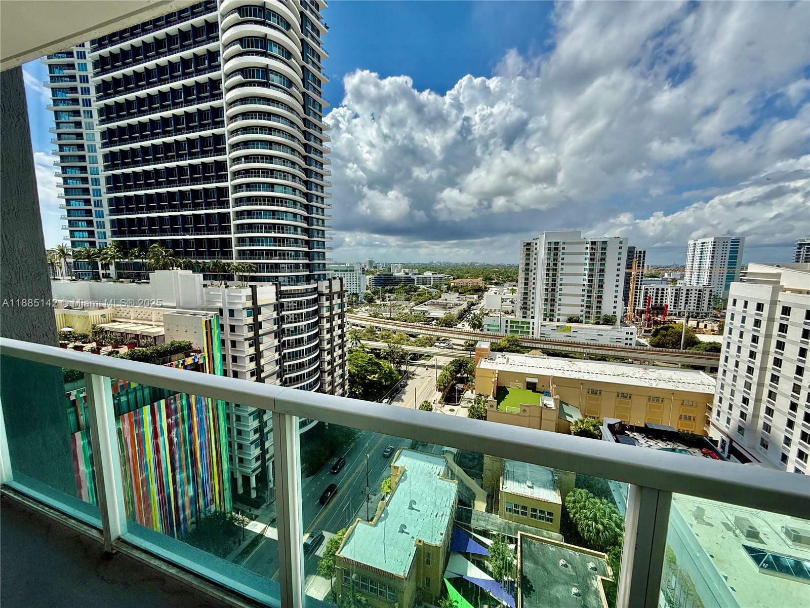 image Vue at Brickell33