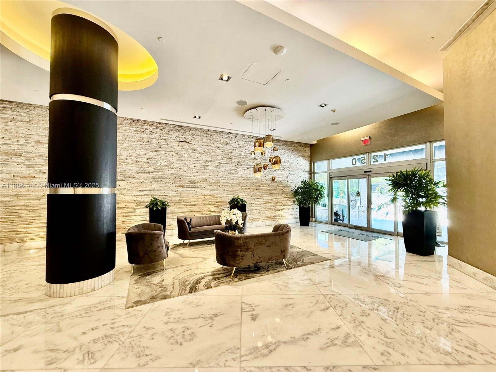 image Vue at Brickell3