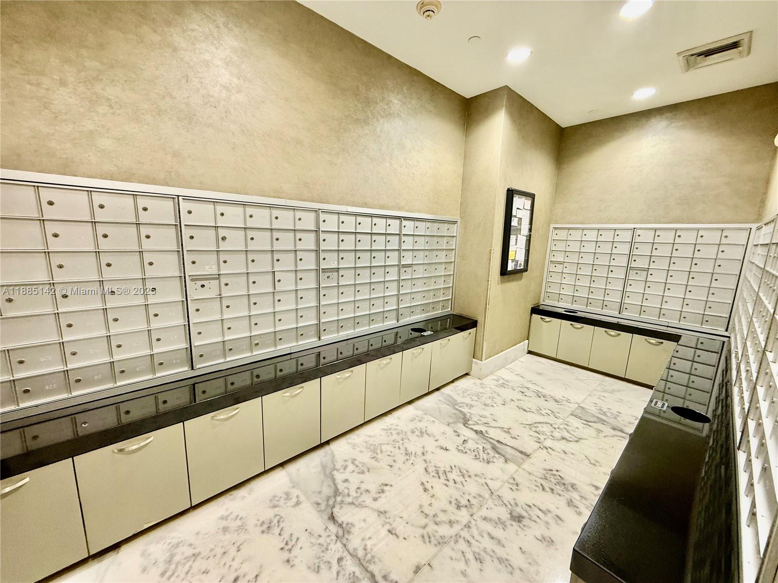 image Vue at Brickell8