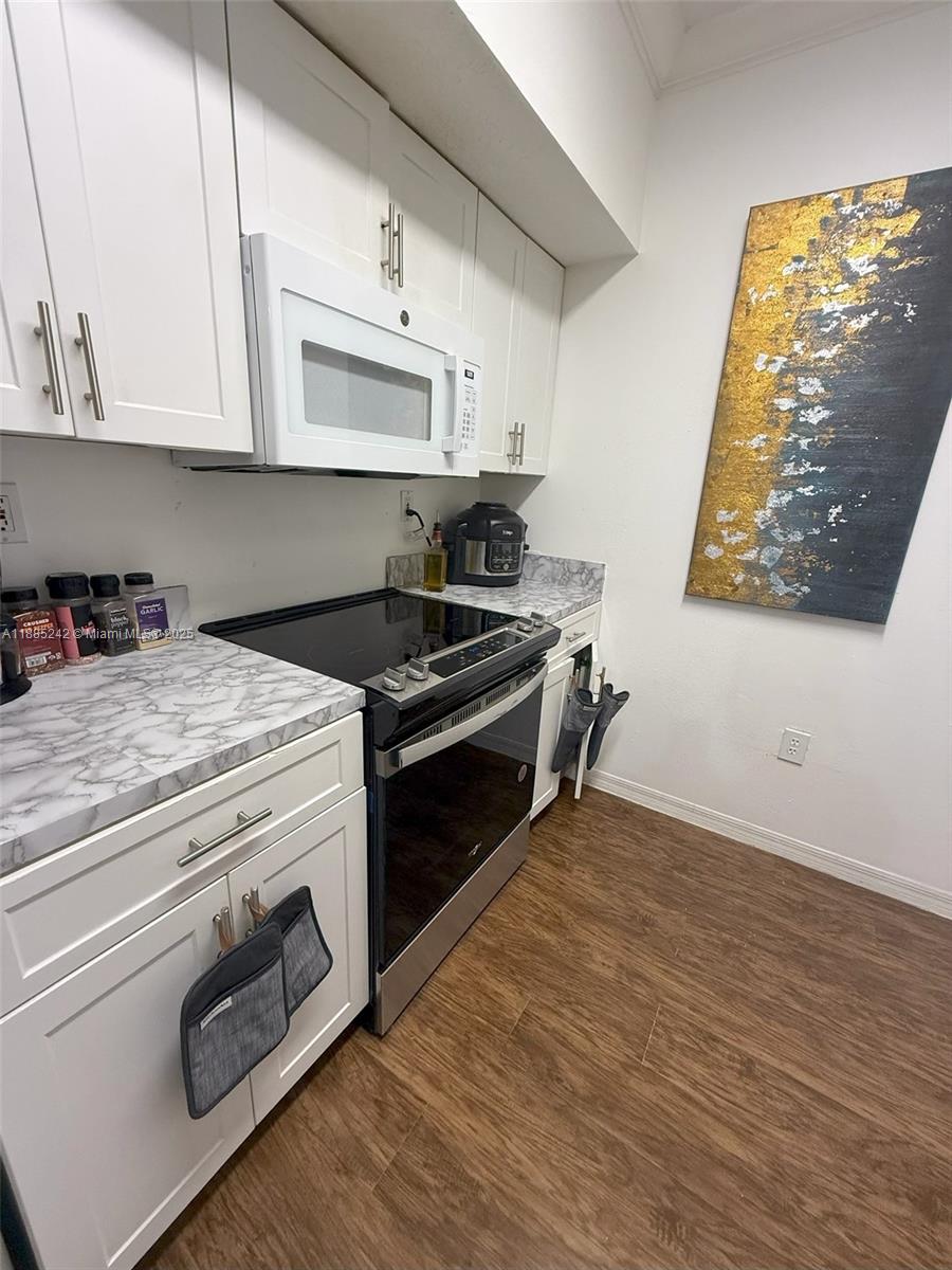 200 SW 117th Ter #10103