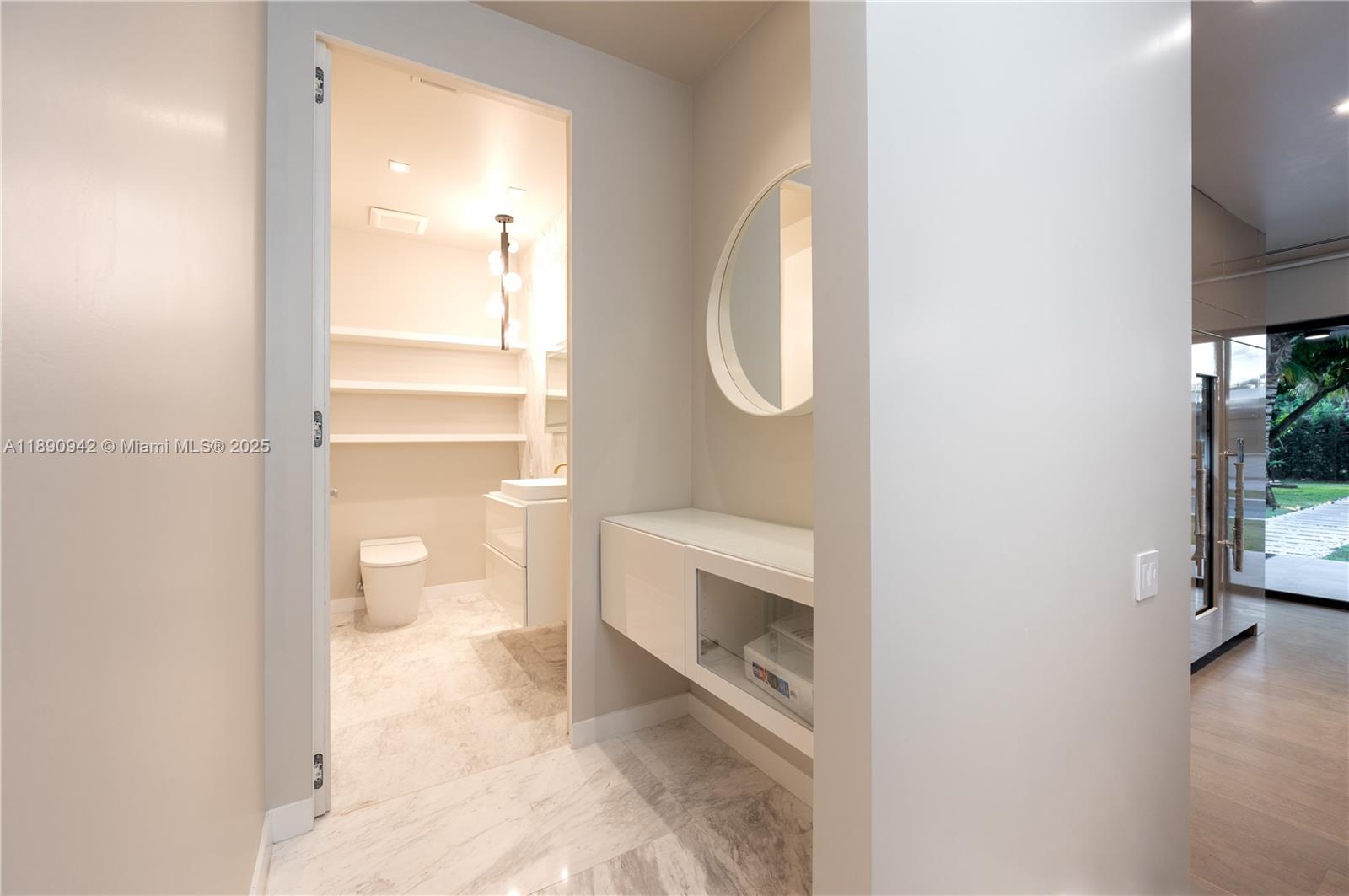 11200 SW 60th Ave Pinecrest, FL 33156