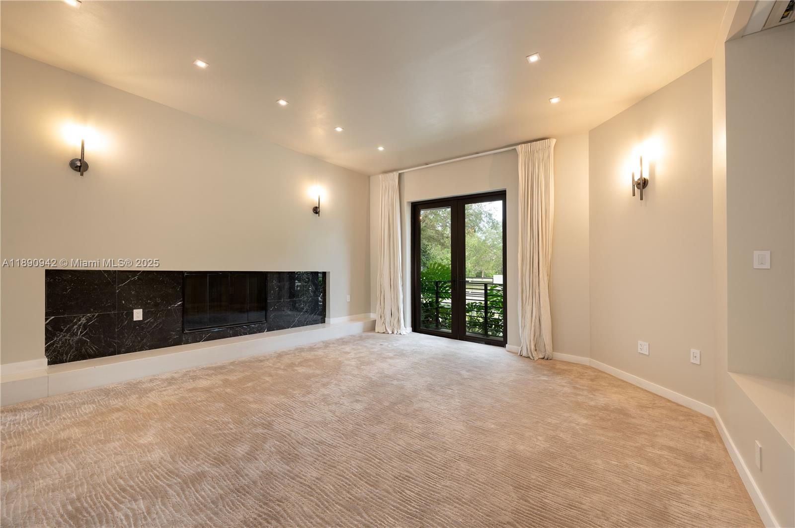 11200 SW 60th Ave Pinecrest, FL 33156