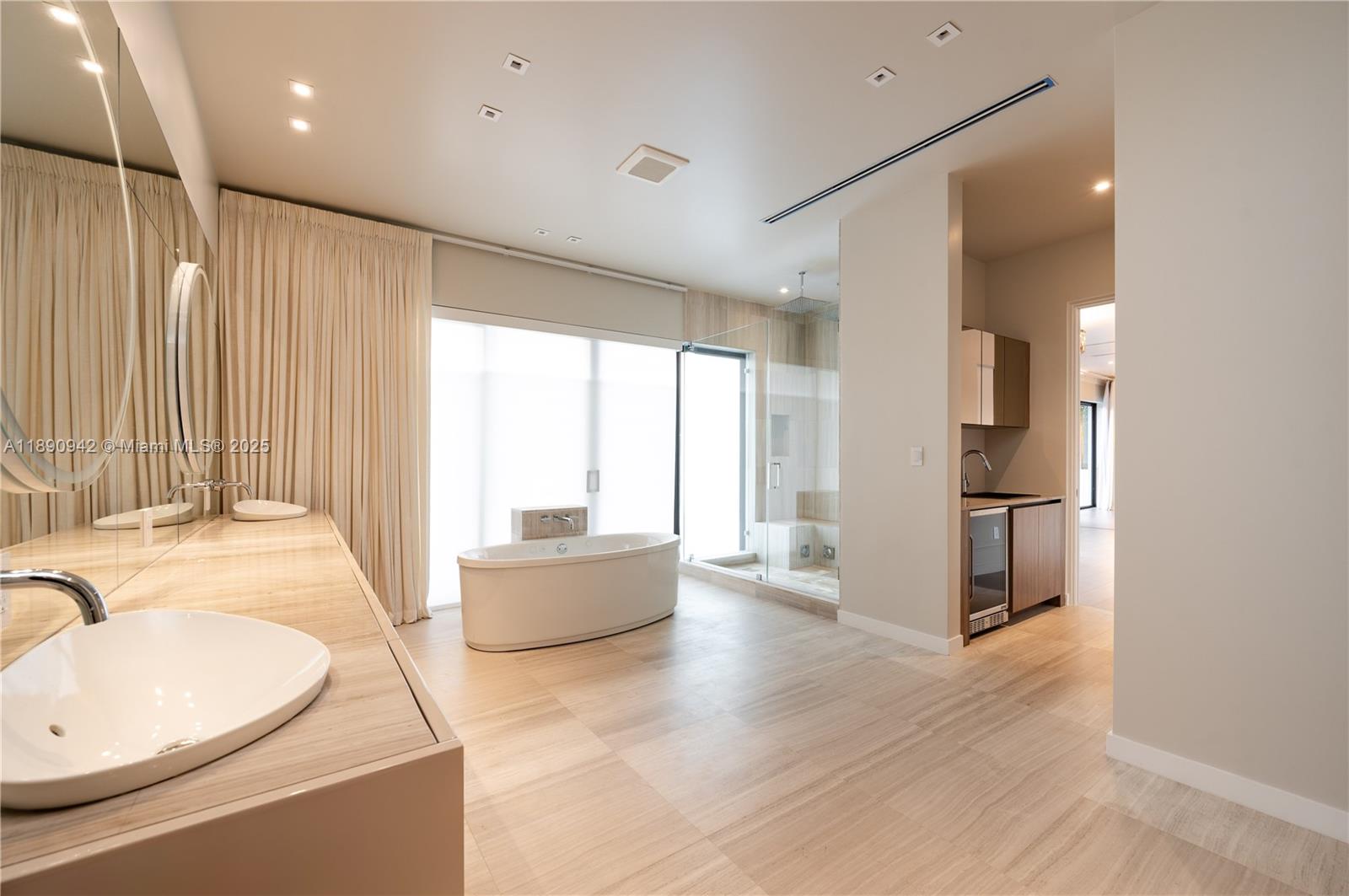 11200 SW 60th Ave Pinecrest, FL 33156