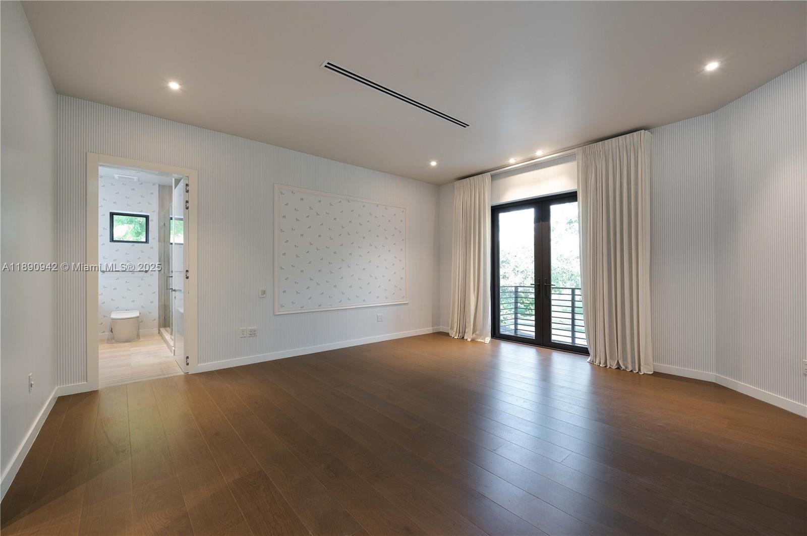 11200 SW 60th Ave Pinecrest, FL 33156