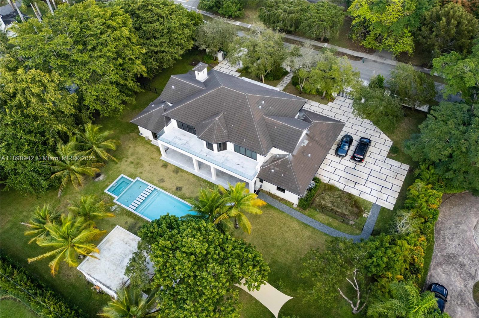 11200 SW 60th Ave Pinecrest, FL 33156