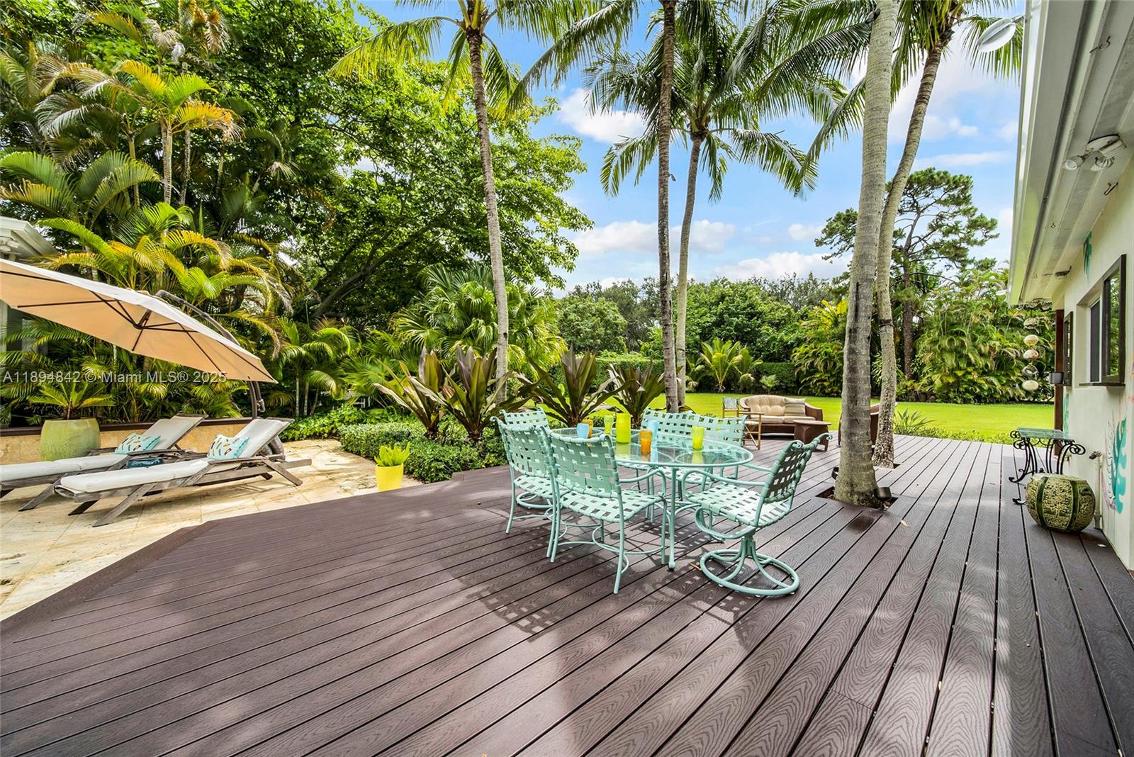 6645 SW 73rd Ct Miami, FL 33143