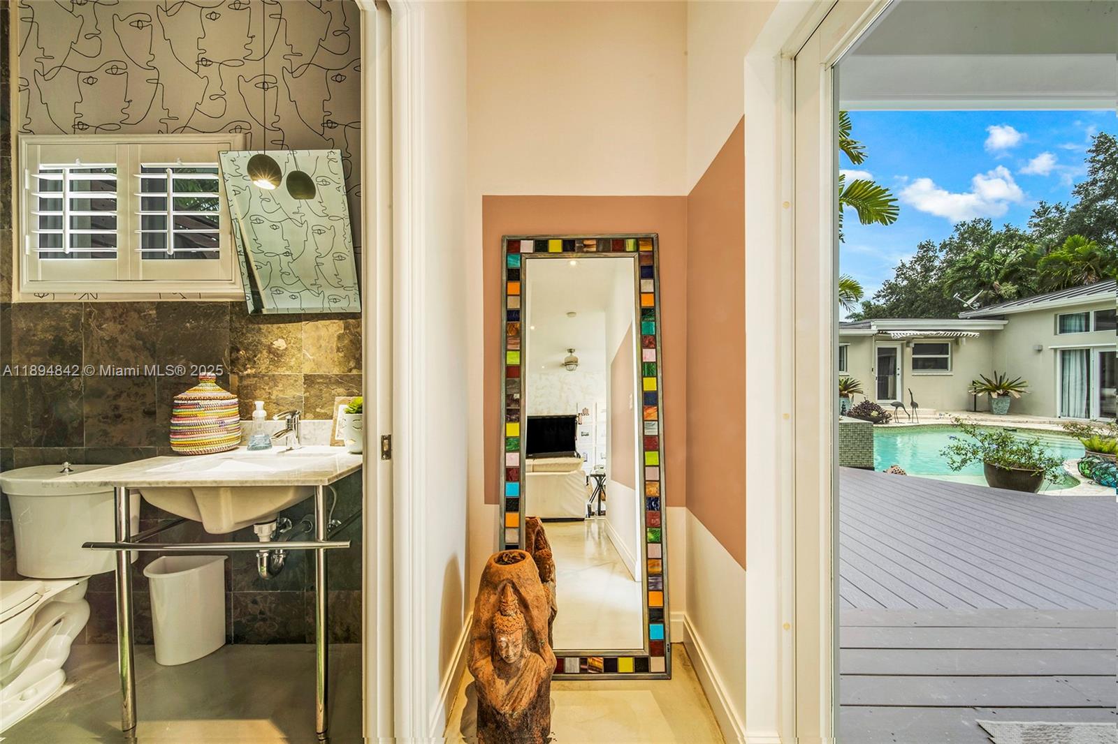 6645 SW 73rd Ct Miami, FL 33143