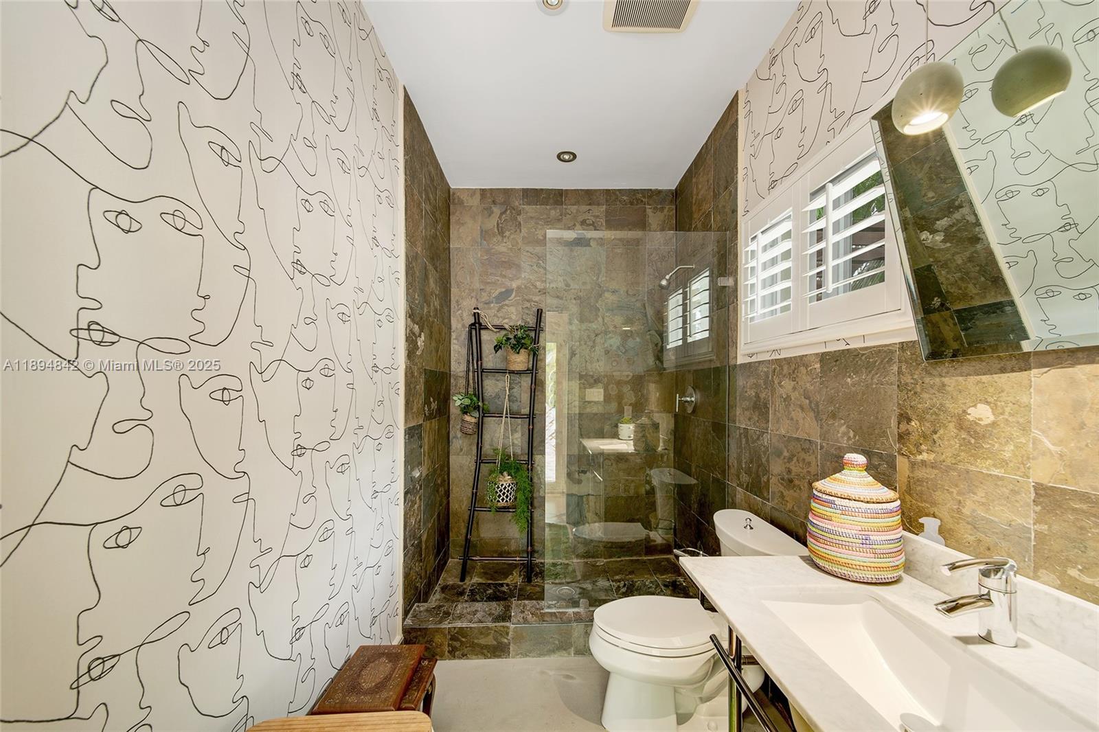 6645 SW 73rd Ct Miami, FL 33143