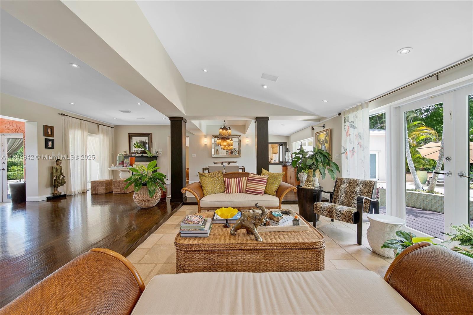 6645 SW 73rd Ct Miami, FL 33143