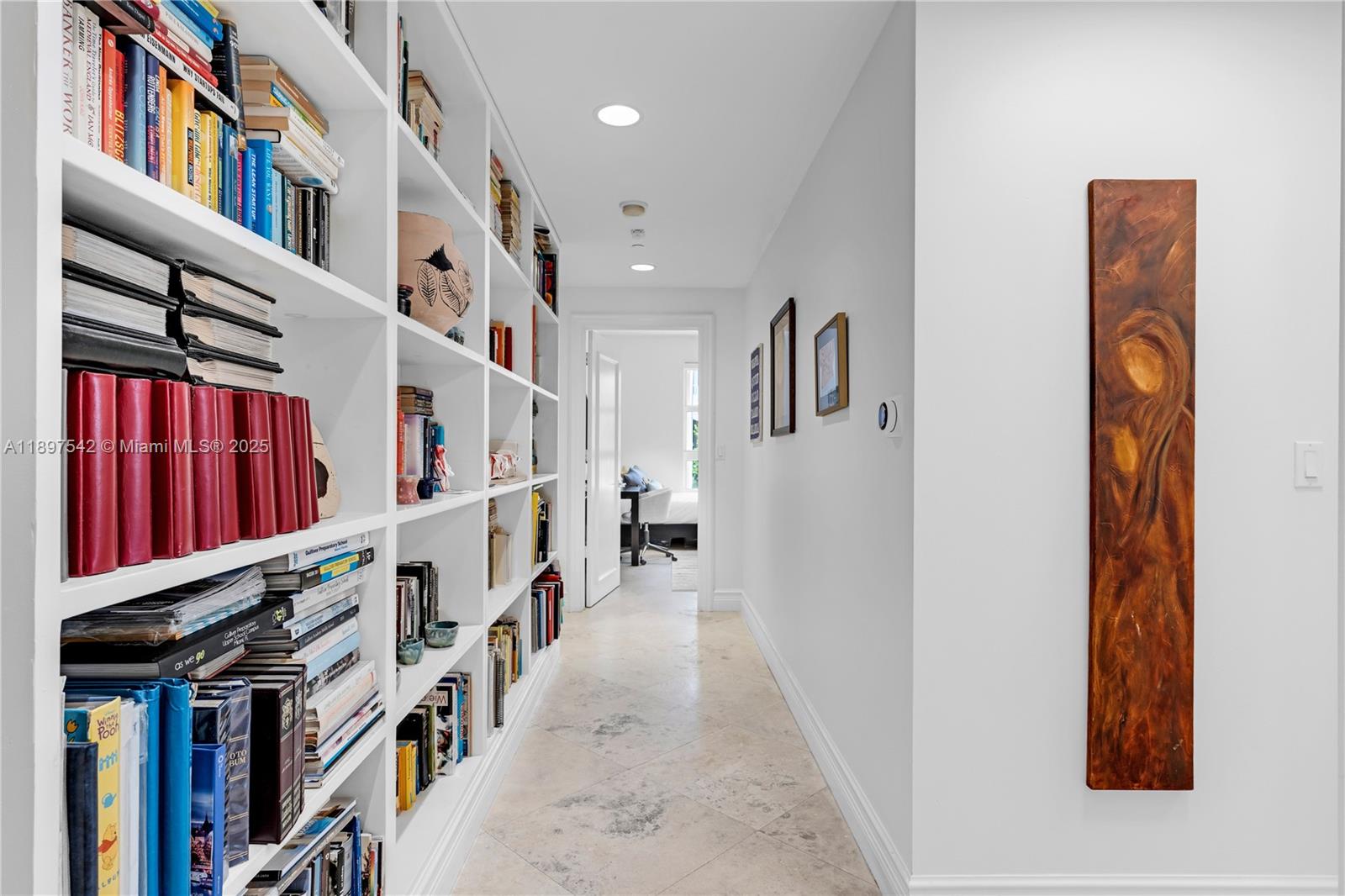 727 Crandon Blvd #401 Key Biscayne, FL 33149