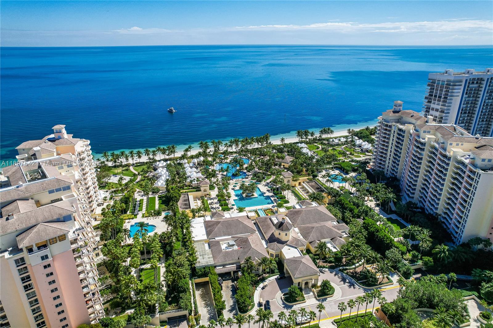 727 Crandon Blvd #401 Key Biscayne, FL 33149