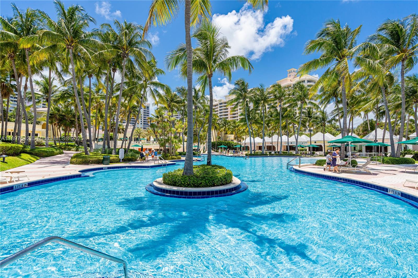 727 Crandon Blvd #401 Key Biscayne, FL 33149