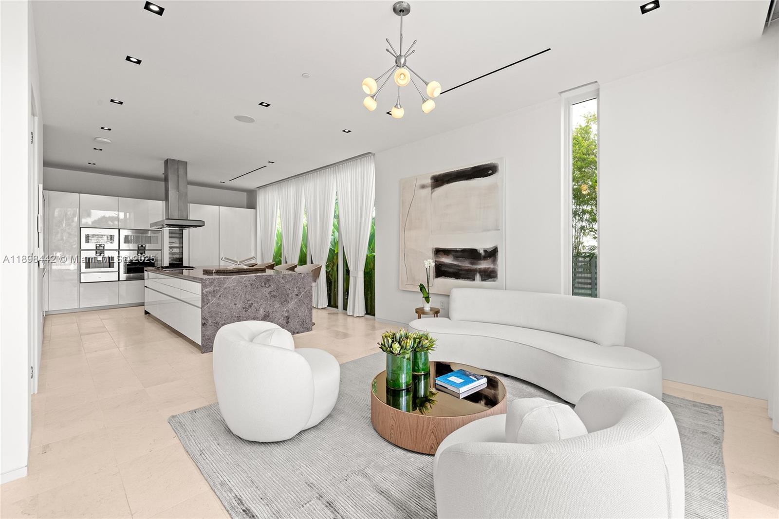 1031 W 48th St #6 Miami Beach, FL 33140