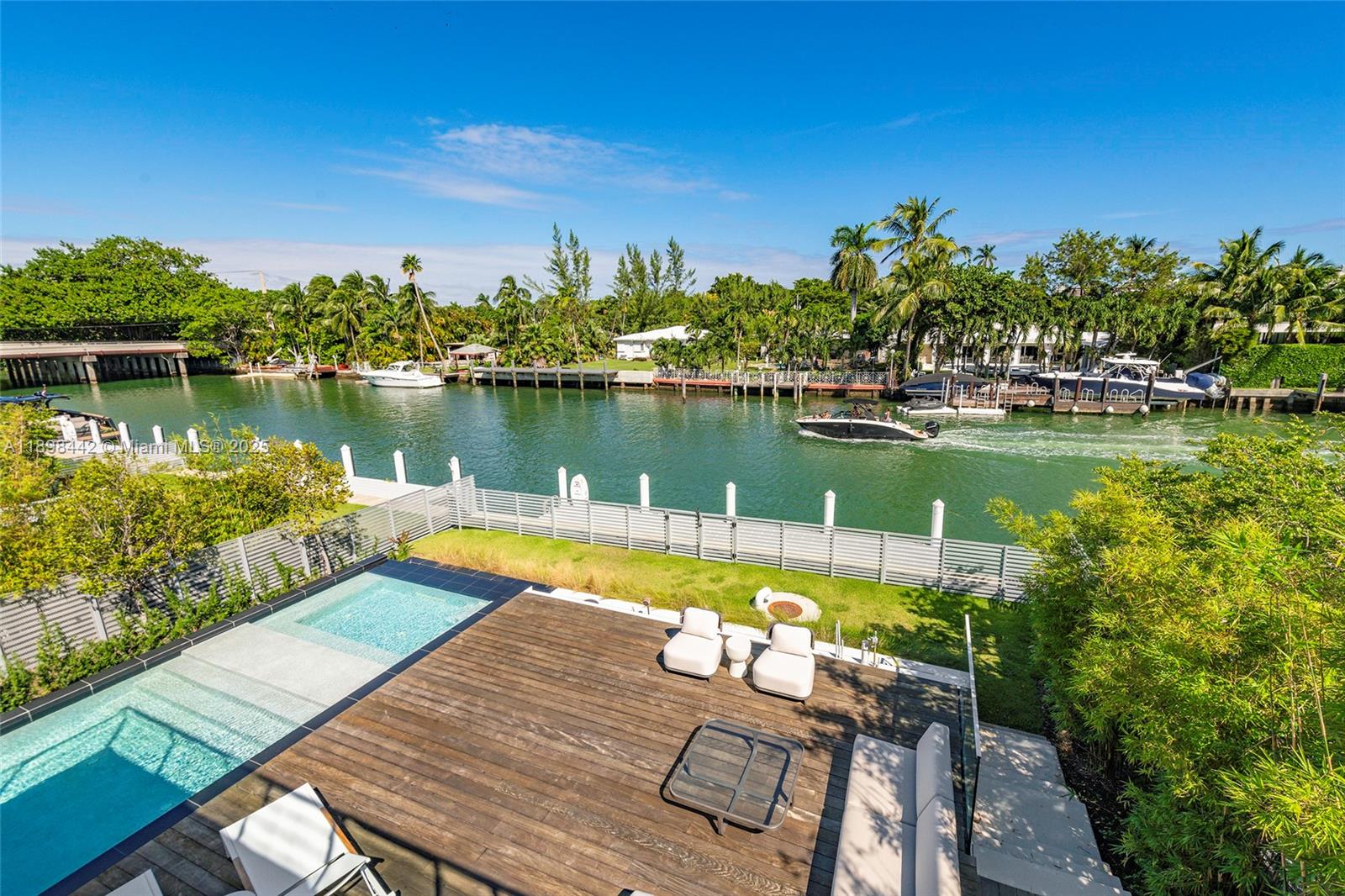 1031 W 48th St #6 Miami Beach, FL 33140