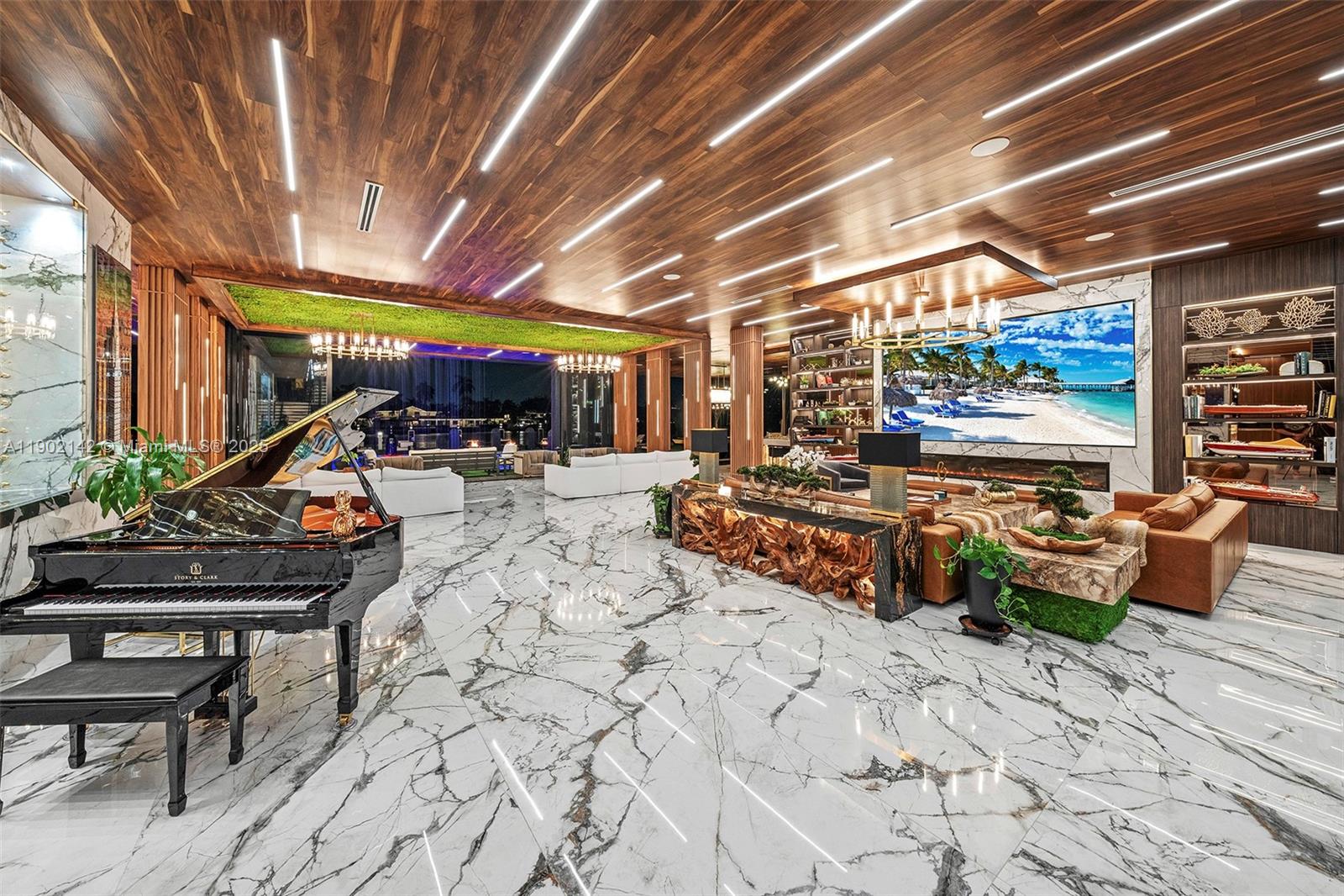 733 Middle Riv Dr Fort Lauderdale, FL 33304