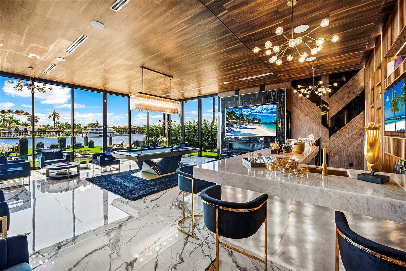 733 Middle Riv Dr Fort Lauderdale, FL 33304