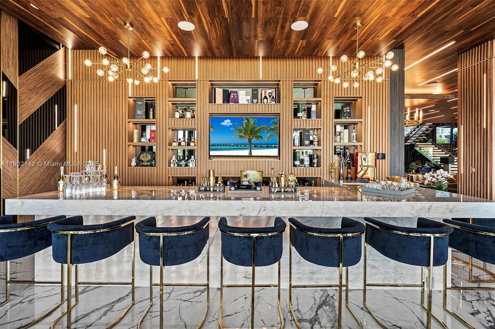 733 Middle Riv Dr Fort Lauderdale, FL 33304