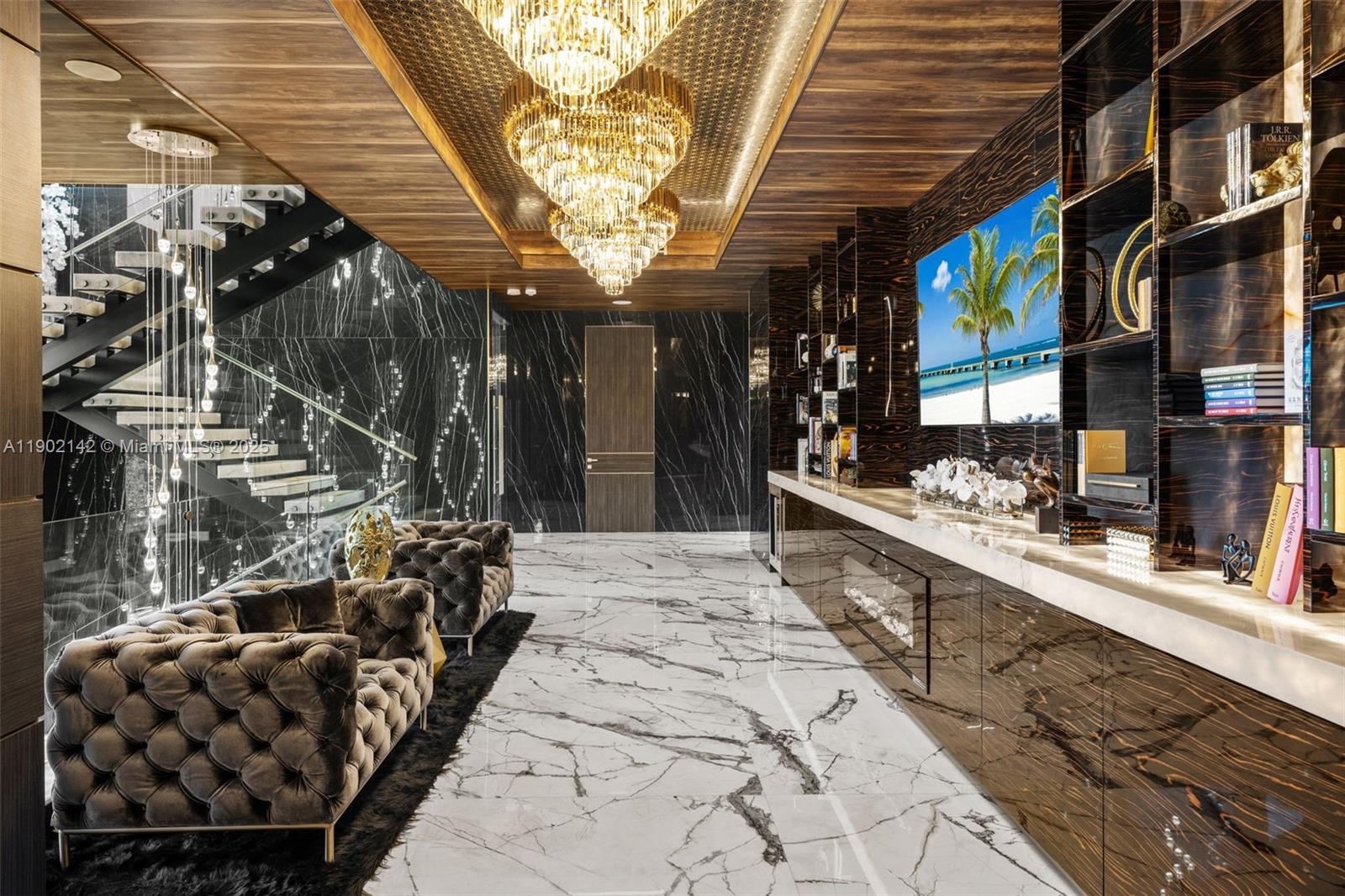 733 Middle Riv Dr Fort Lauderdale, FL 33304