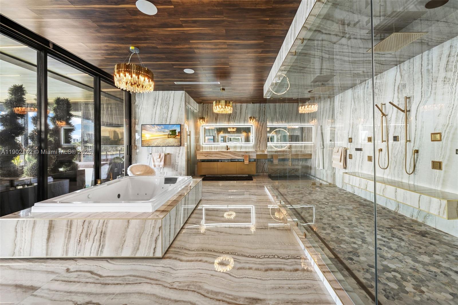 733 Middle Riv Dr Fort Lauderdale, FL 33304