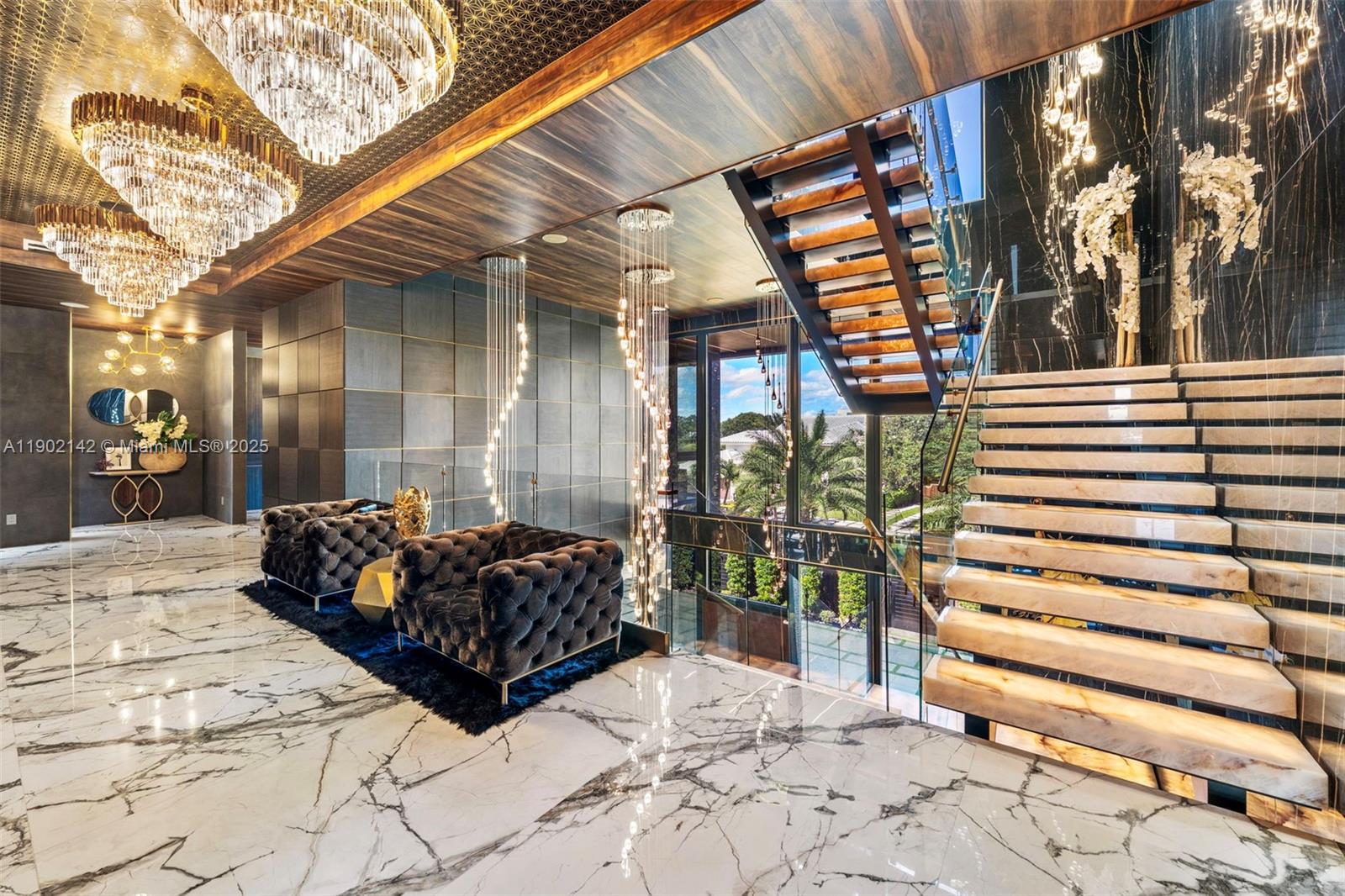 733 Middle Riv Dr Fort Lauderdale, FL 33304