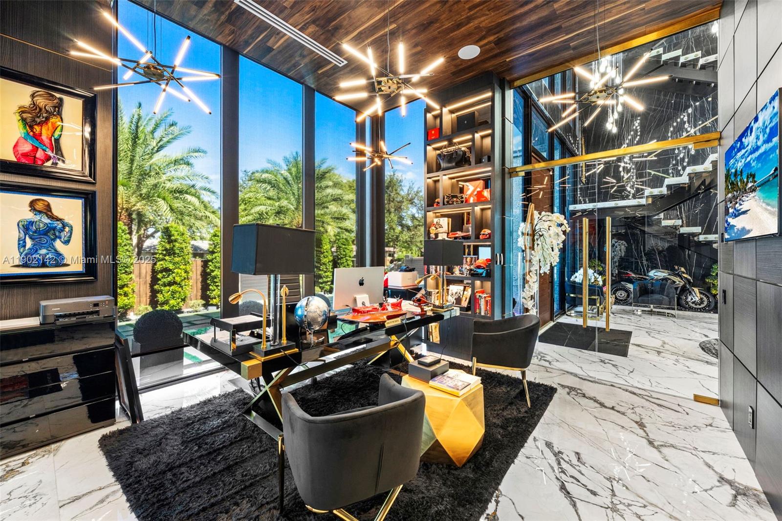 733 Middle Riv Dr Fort Lauderdale, FL 33304