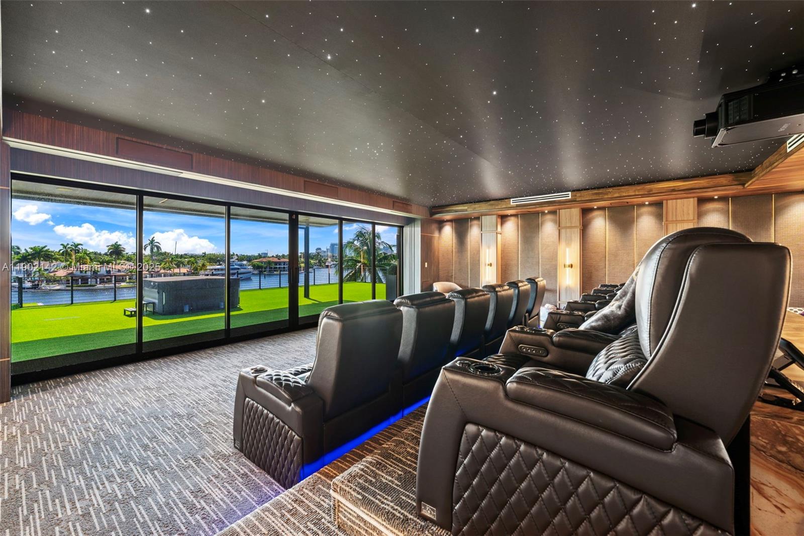 733 Middle Riv Dr Fort Lauderdale, FL 33304