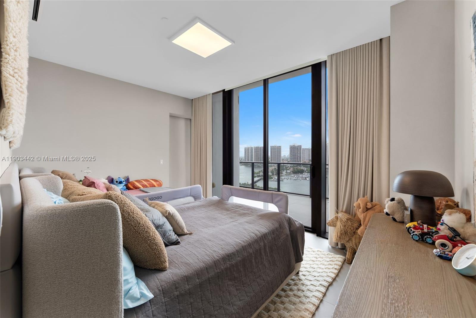 5500 Island Estates Dr #1501 Aventura, FL 33160