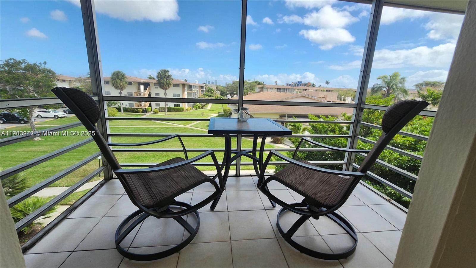 16901 NE 13th Ave #306