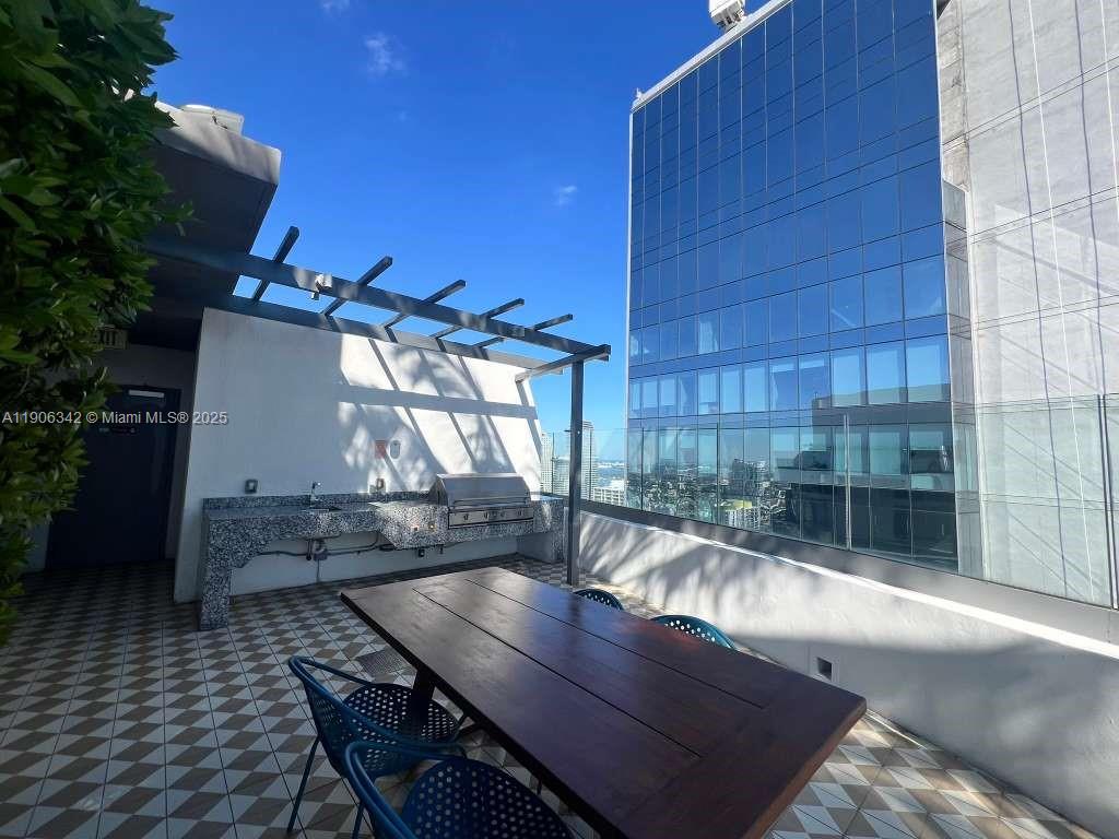 image 801 Sma Residences Condo16