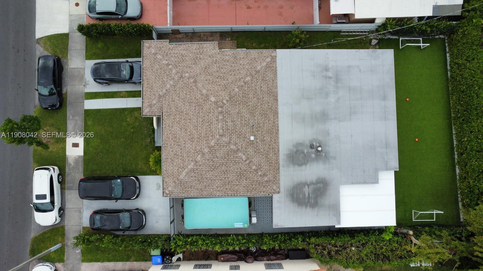 3121 SW 20th St Miami, FL 33145