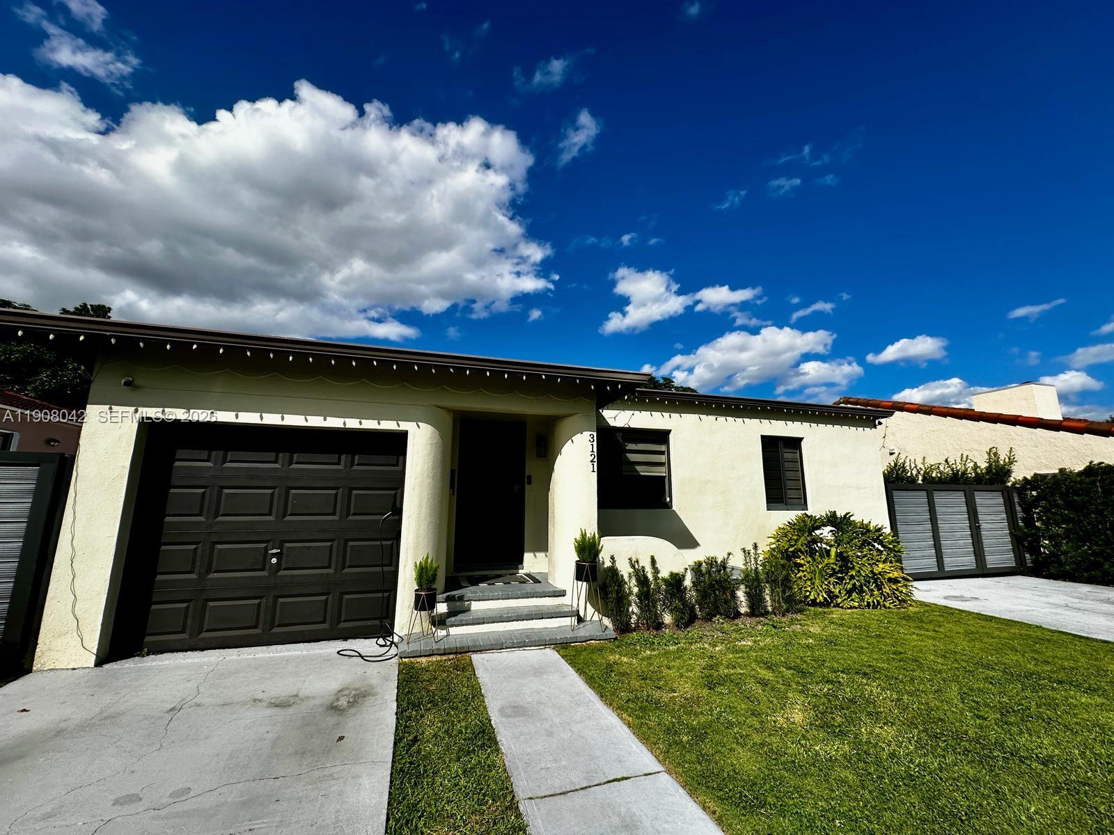 3121 SW 20th St Miami, FL 33145