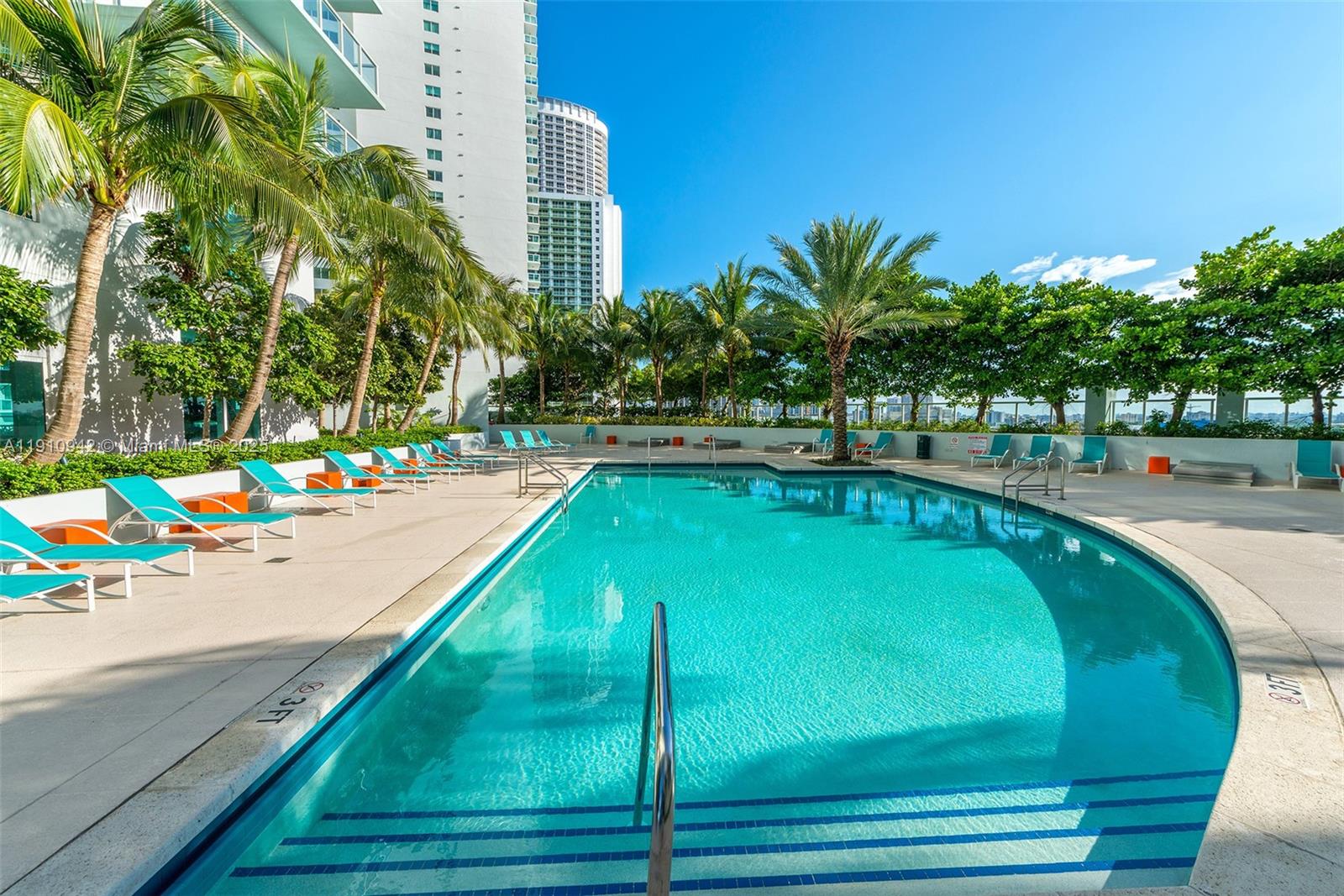 1900 N Bayshore Dr #2512 Miami, FL 33132