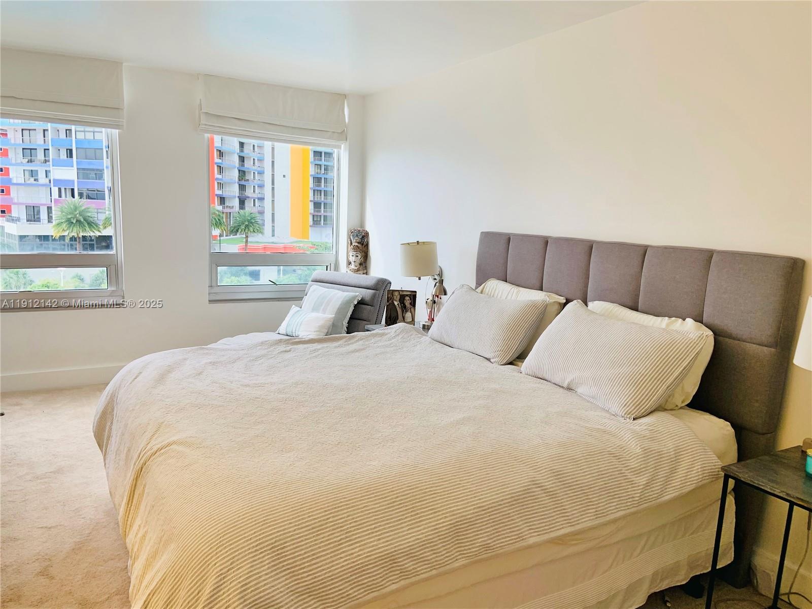 image The Palace Condo32