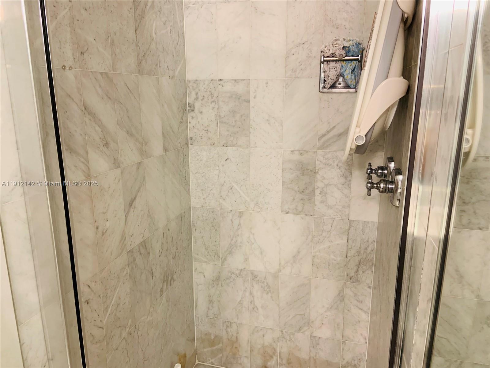 image The Palace Condo44