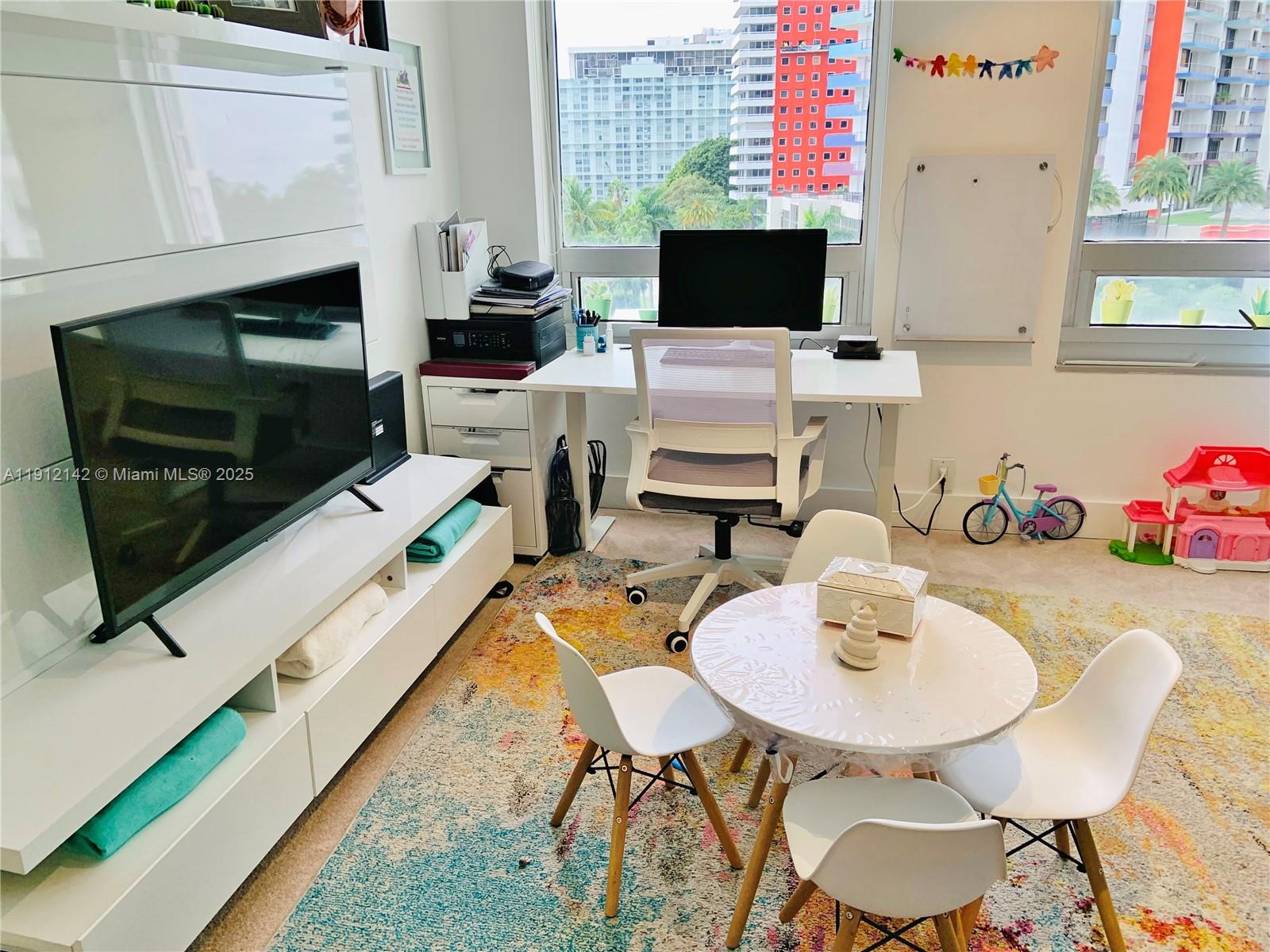 image The Palace Condo45