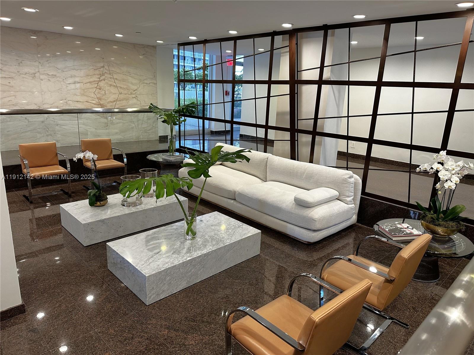 image The Palace Condo51