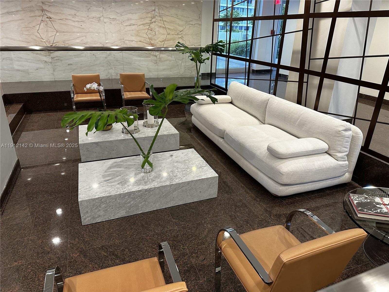 image The Palace Condo53