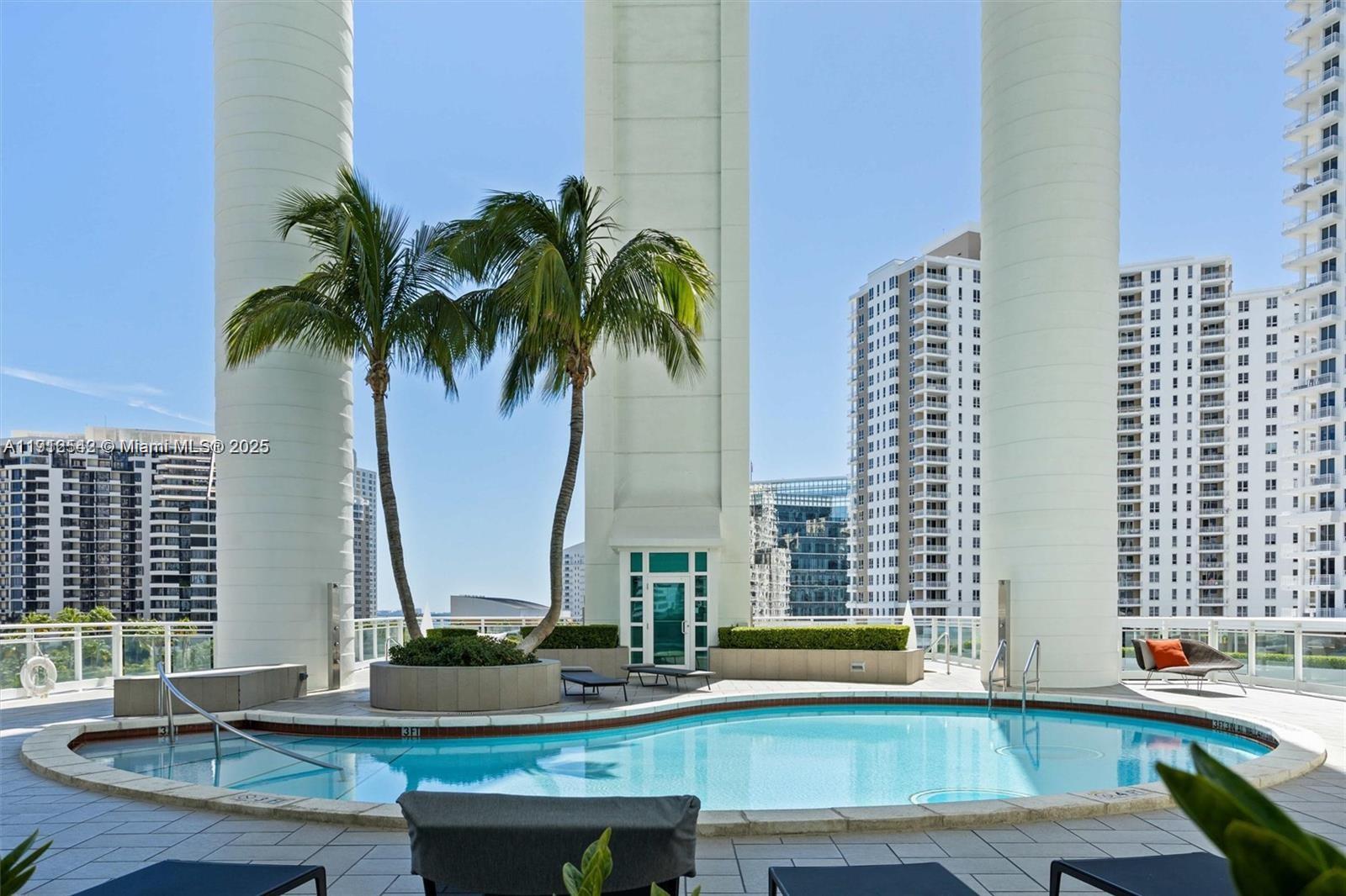 900 Brickell Key Blvd #1502 Miami, FL 33131