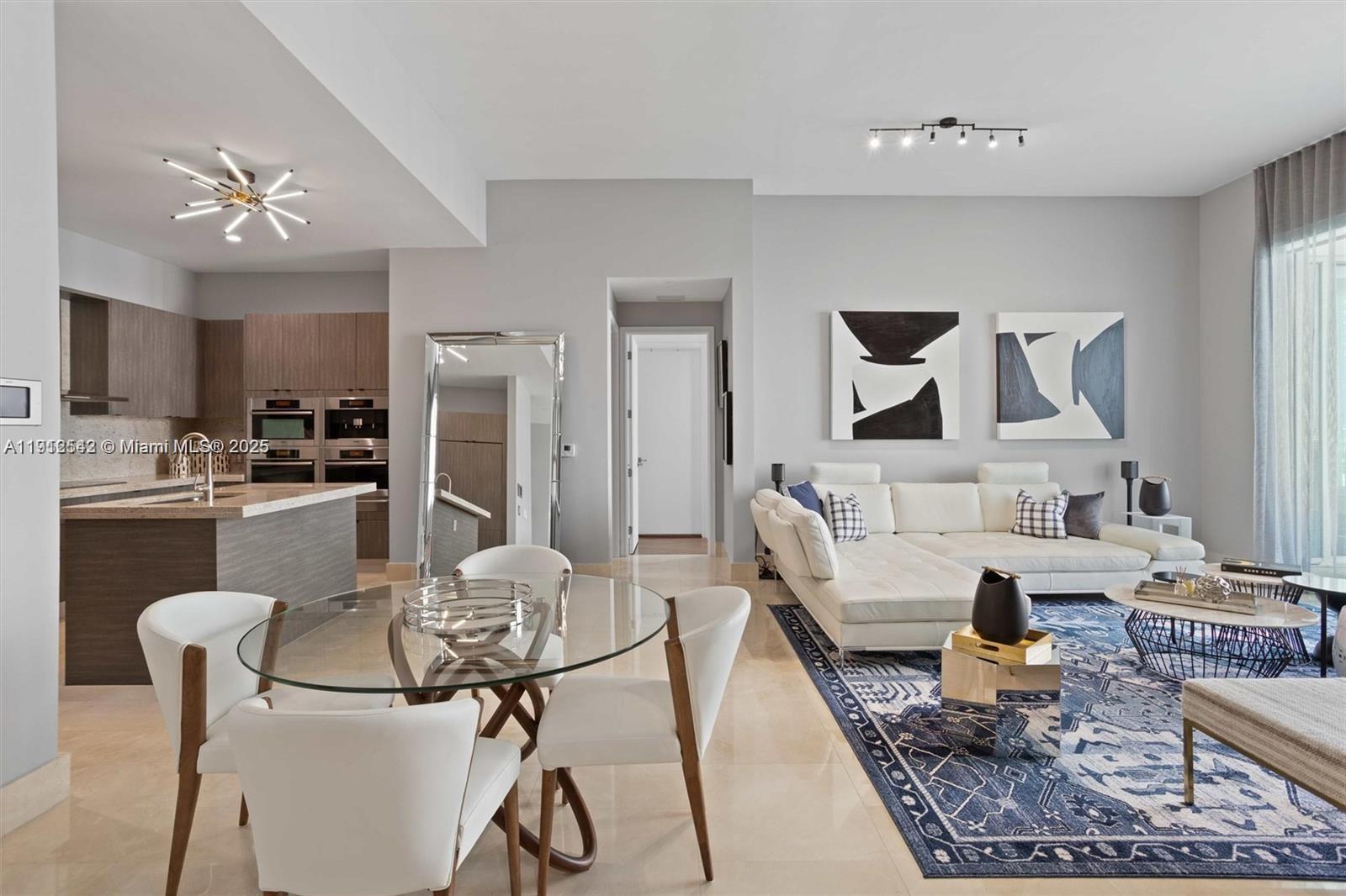 900 Brickell Key Blvd #1502 Miami, FL 33131