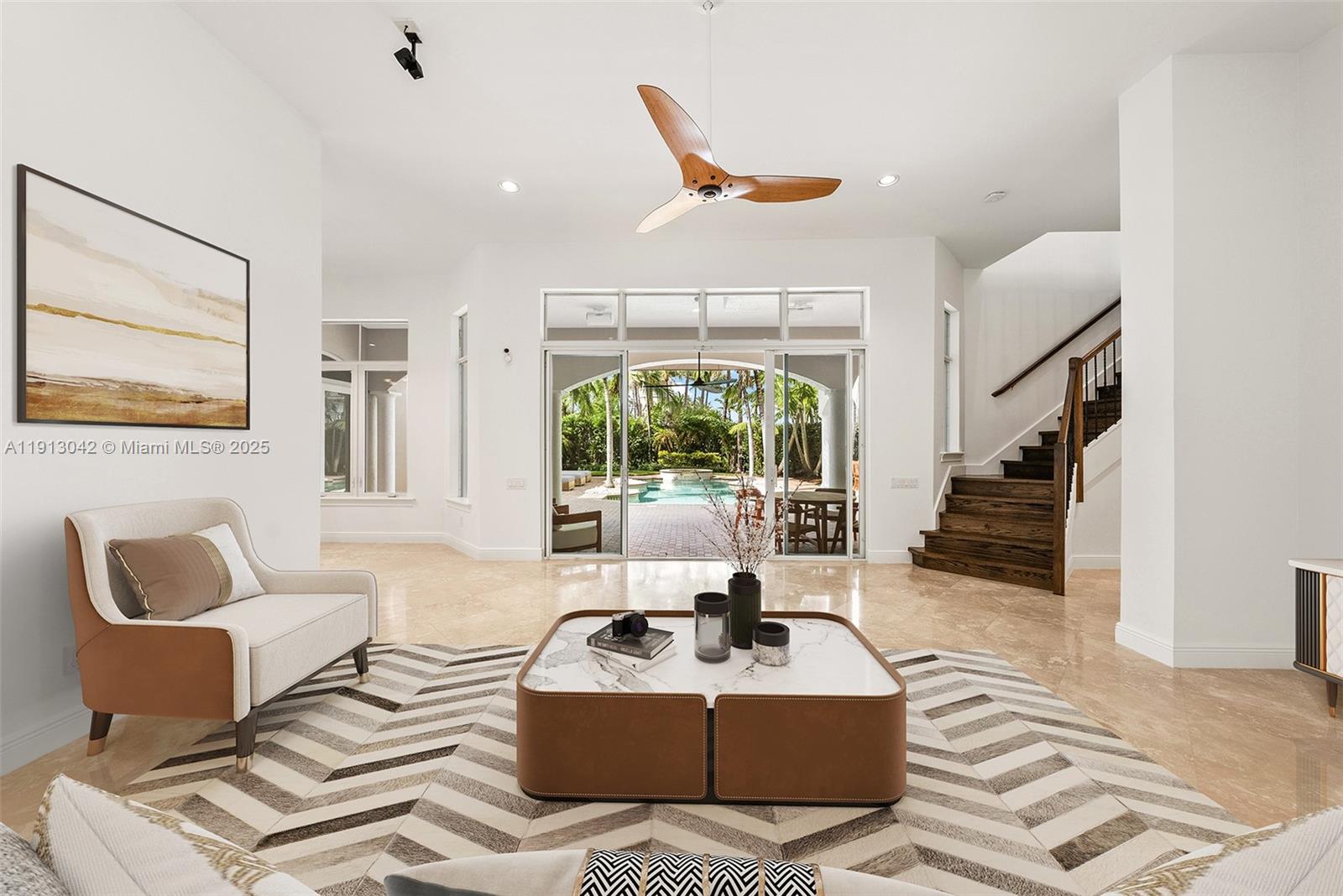 1295 Hatteras Ln Hollywood, FL 33019