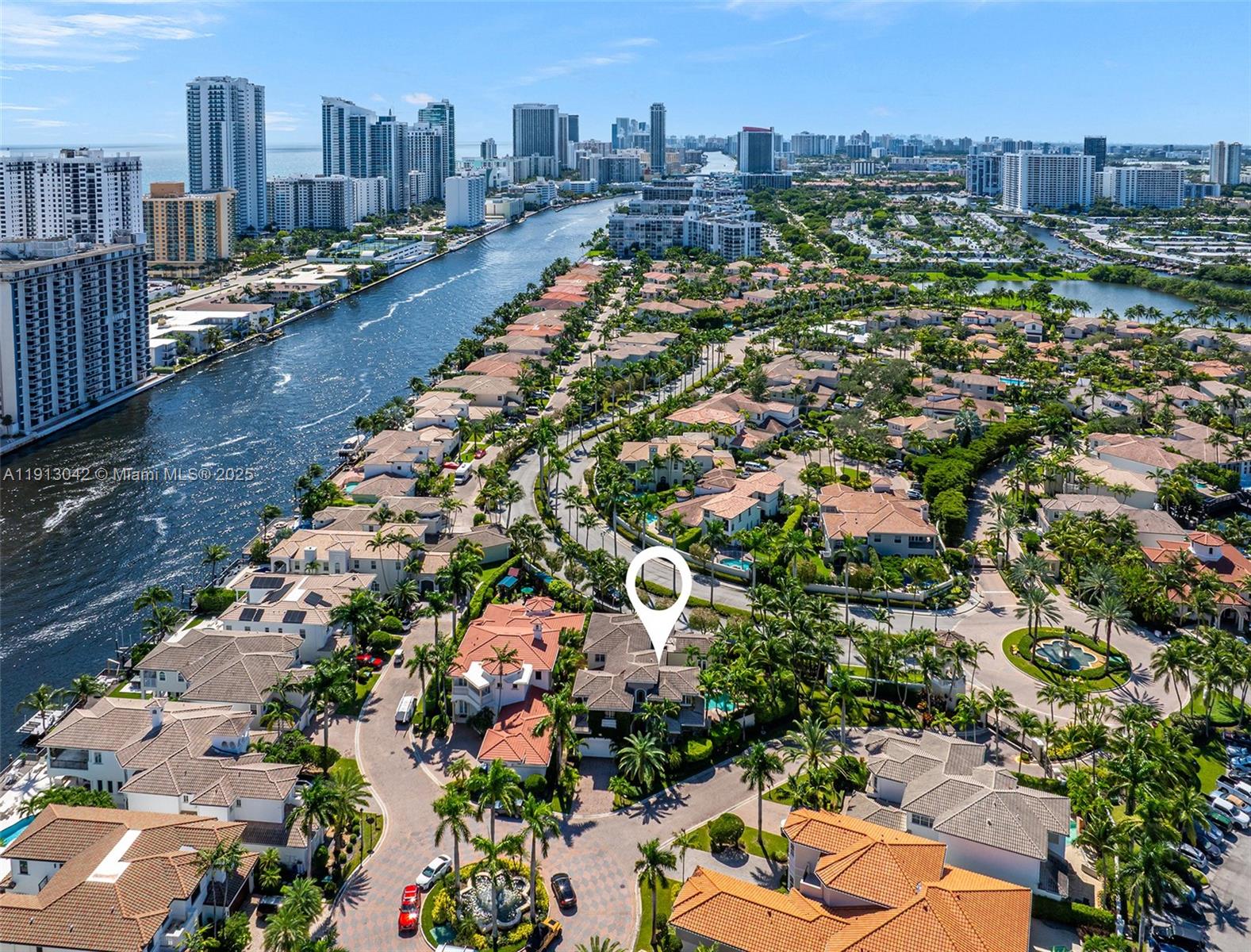 1295 Hatteras Ln Hollywood, FL 33019