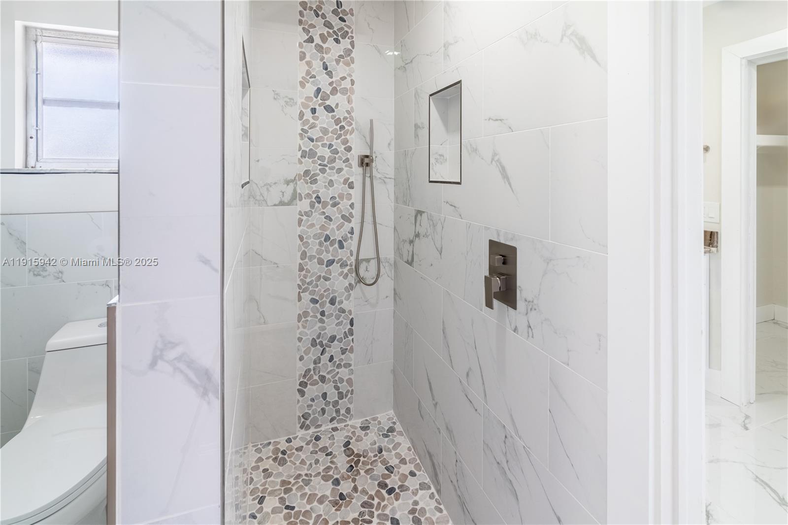 3405 SE 16th Pl Cape Coral, FL 33904